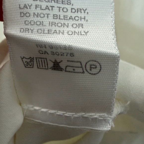 Lafayette 148 New York Cream Button-Down Shirt | Minimalist | Scandi Girl - Picture 10 of 10